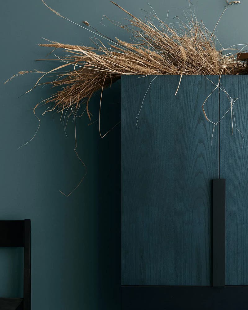 Coastal Blue 5504 - Jotun Lady Pure Color