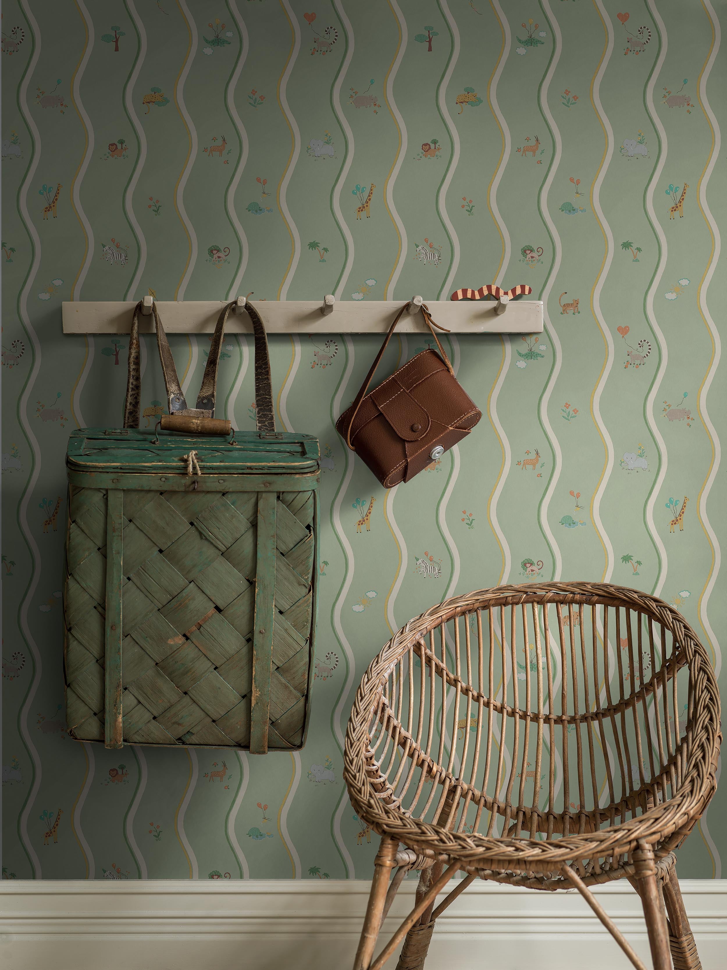 Boråstapeter - Boråstapeter - Wavy Stripe Animals