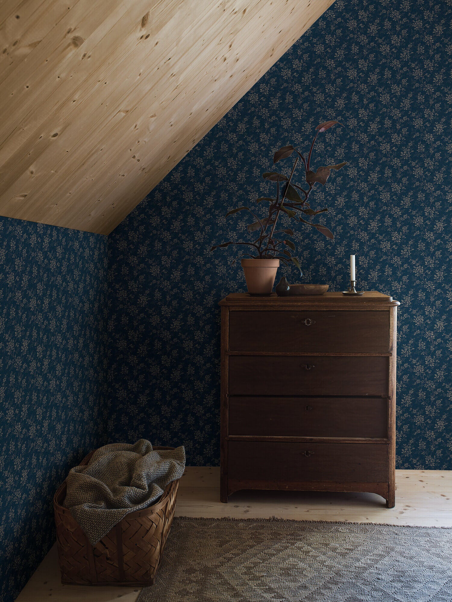 Boråstapeter - Hip Rose 1177, Woodland Wallpapers