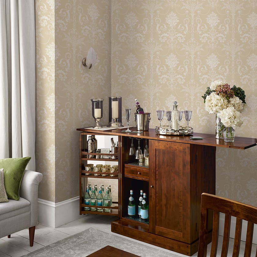 Laura Ashley vol. 1