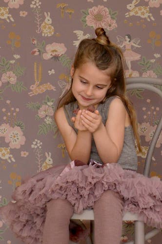 Majvillan - Old garden Poetry