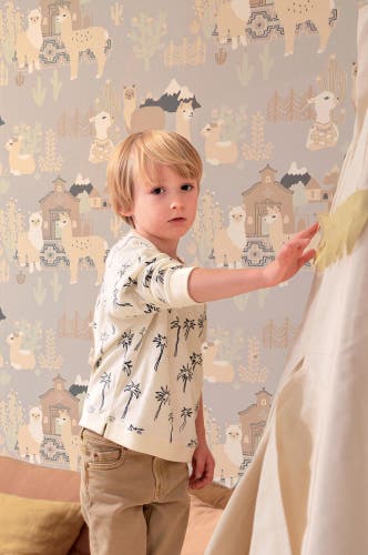 Majvillan - Lama Village Poetry