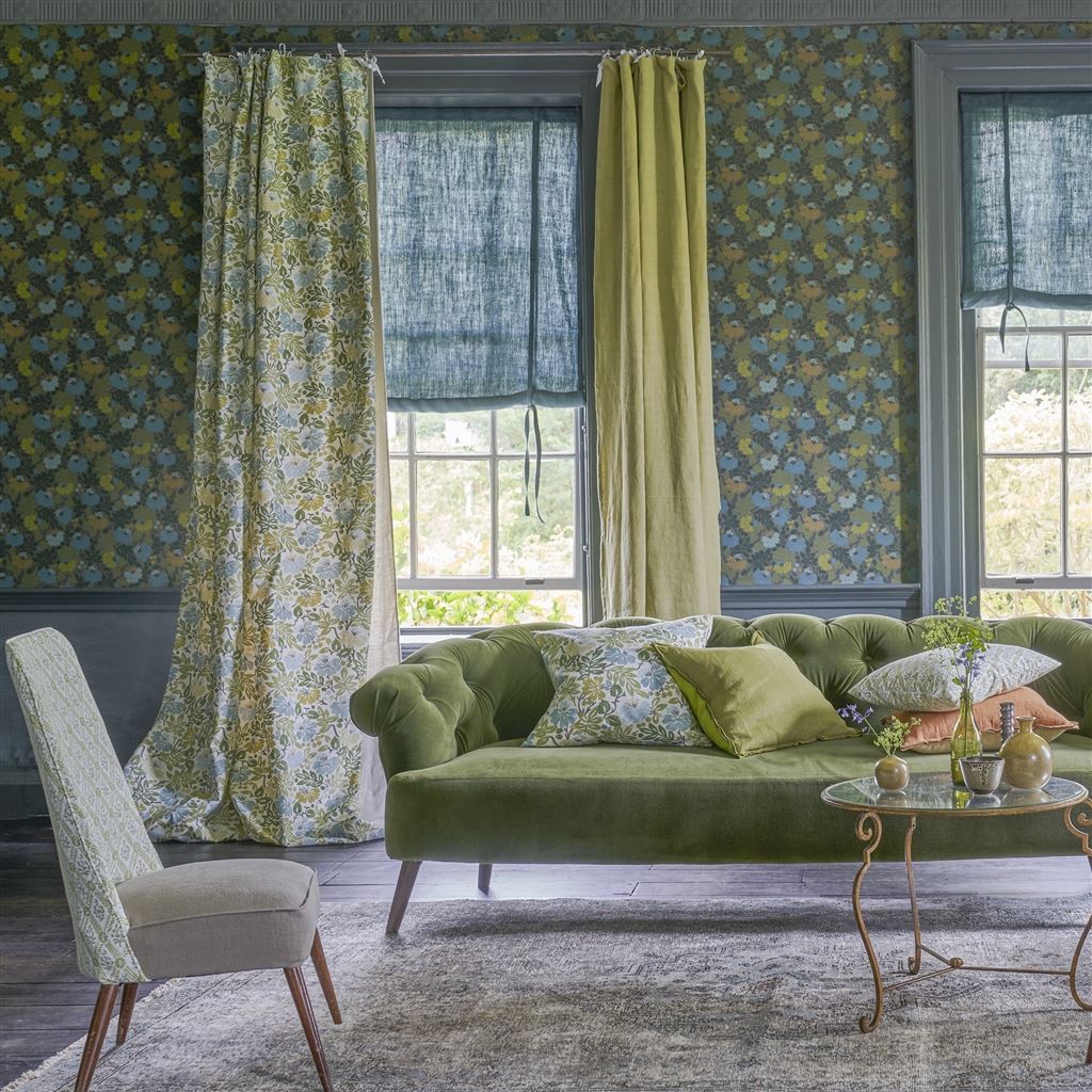 Designers Guild - Carlisle Fauna Heritage Wallpaper