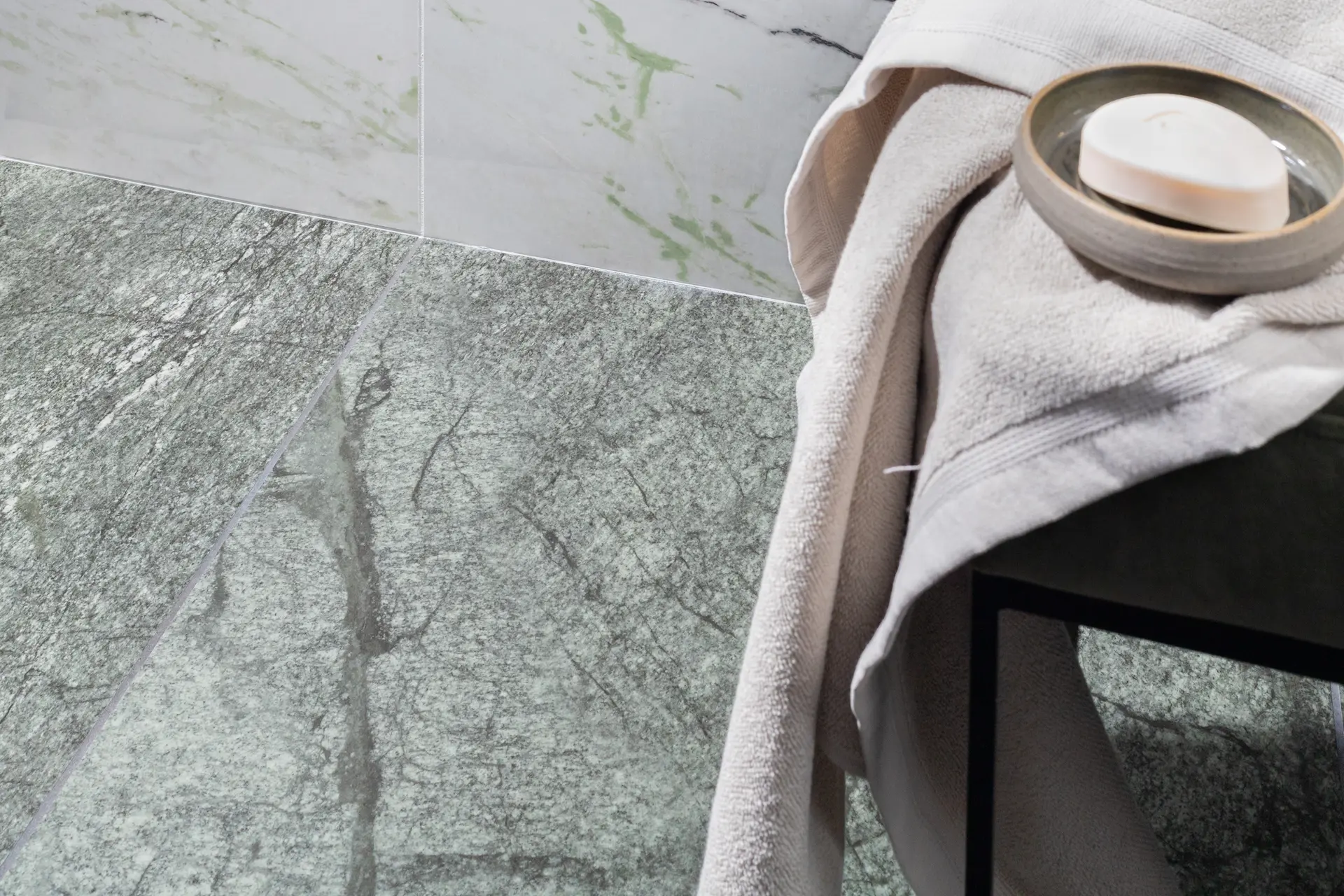 Verde Verde Irish Green 60x60 sågad