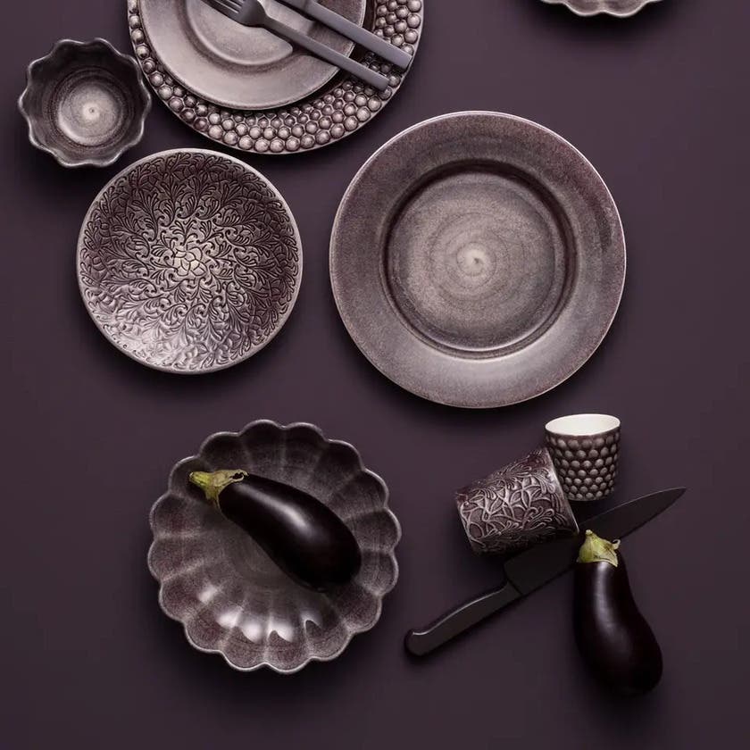 Basic Tallrik Plommon 28cm