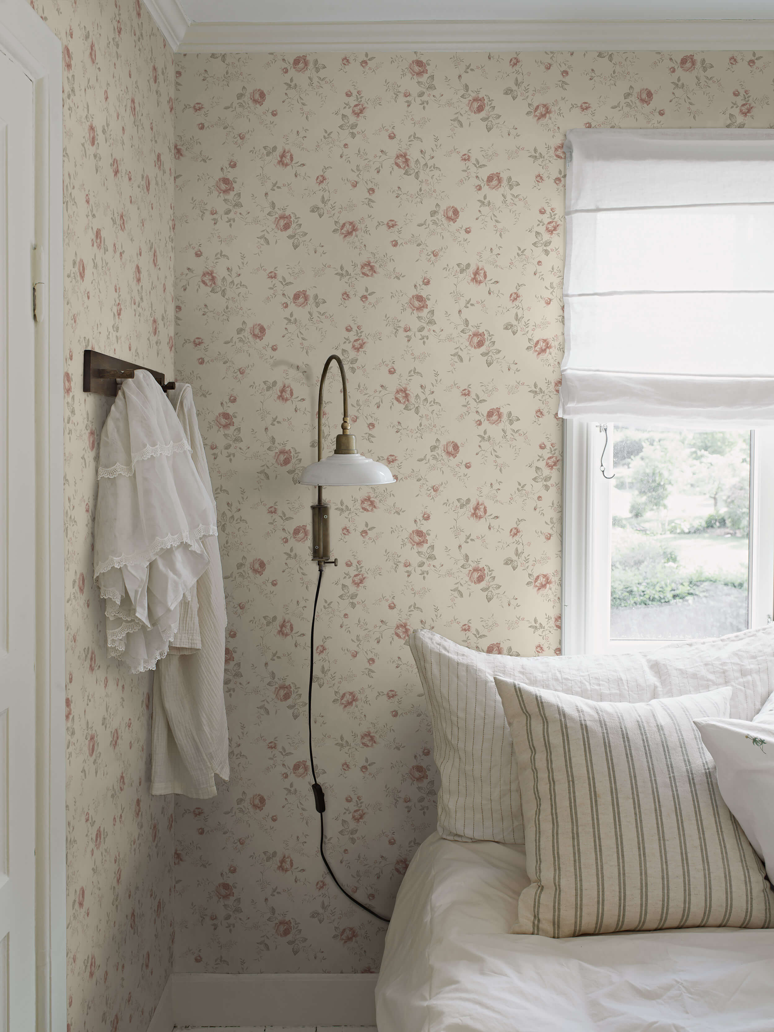 Boråstapeter - Rose Garden Newbie