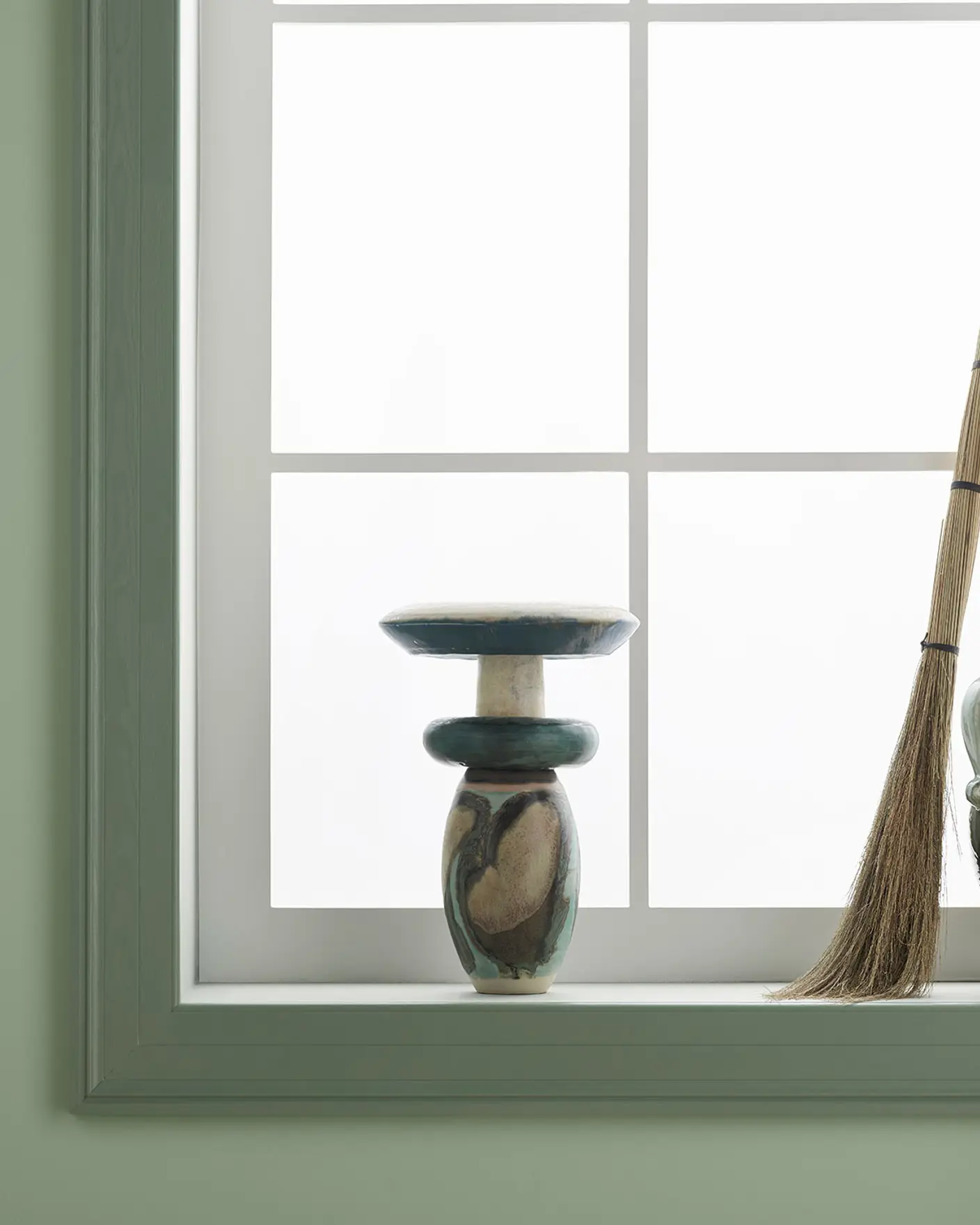 Subtle Green 7685 - Jotun Lady Pure Color 10L