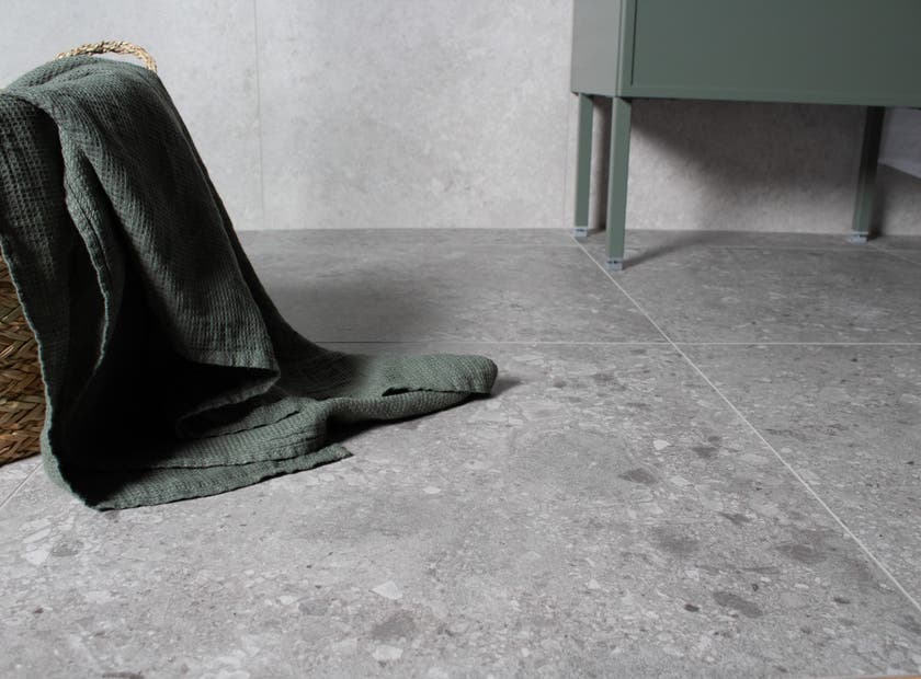Ceppo di Gré Dark 60x60 såg