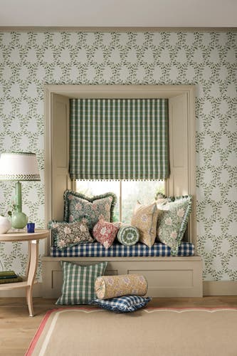 Nina Campbell - Hollingbourne Trellis Ivory Green