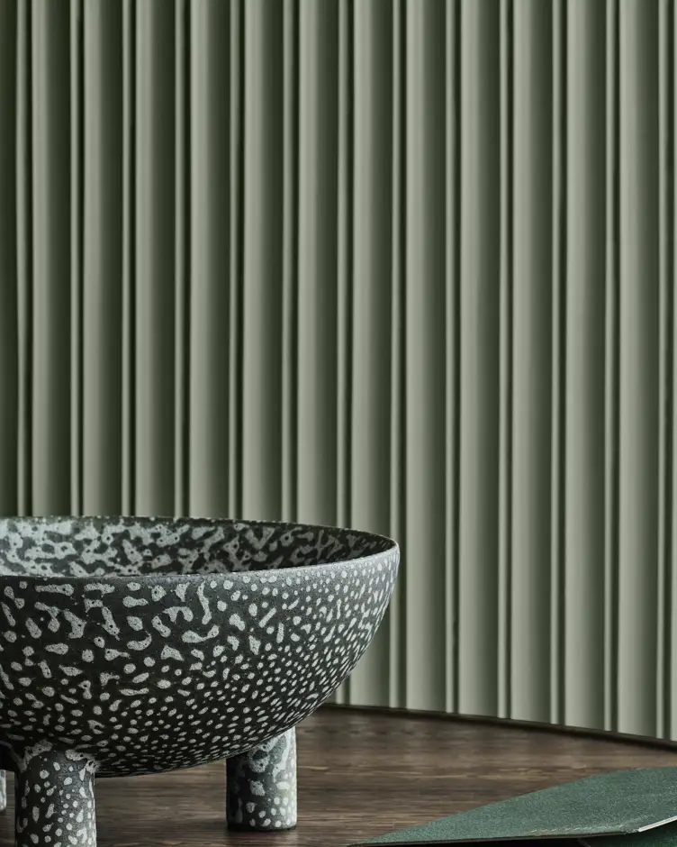 Antique Green 7629 - Jotun Lady Pure Color 10L