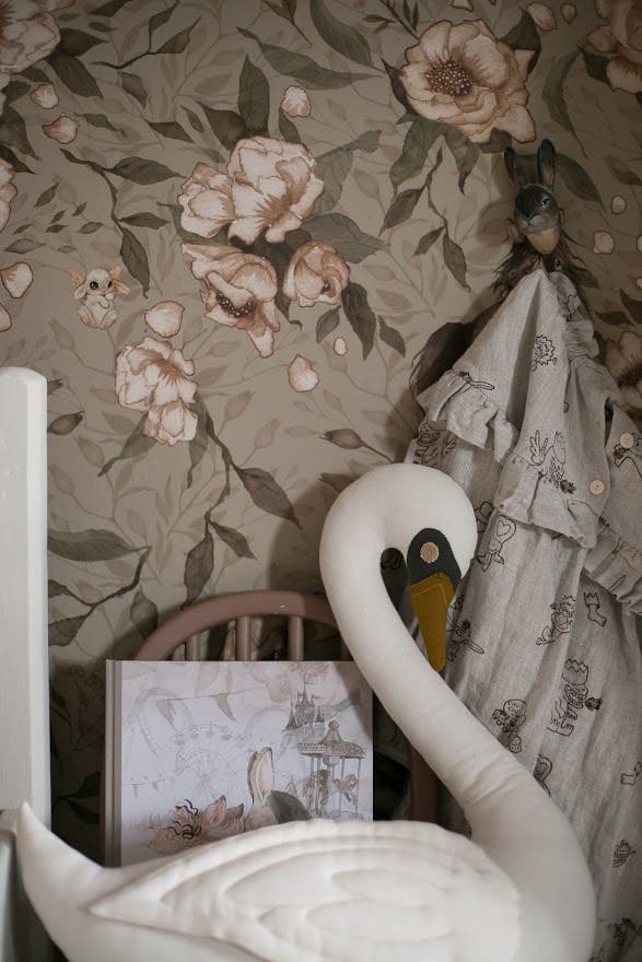 Ponies for Hollie Pale Green MM-0101