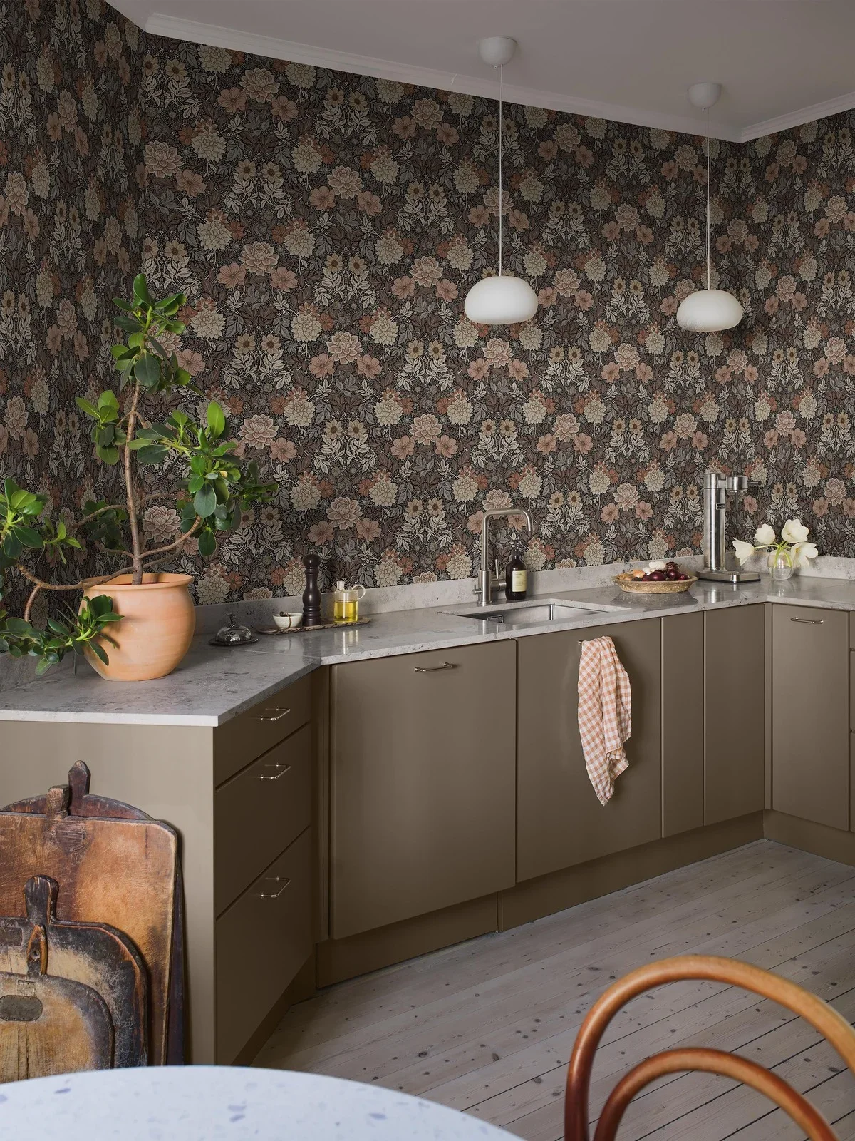 Boråstapeter - Dahlia Garden