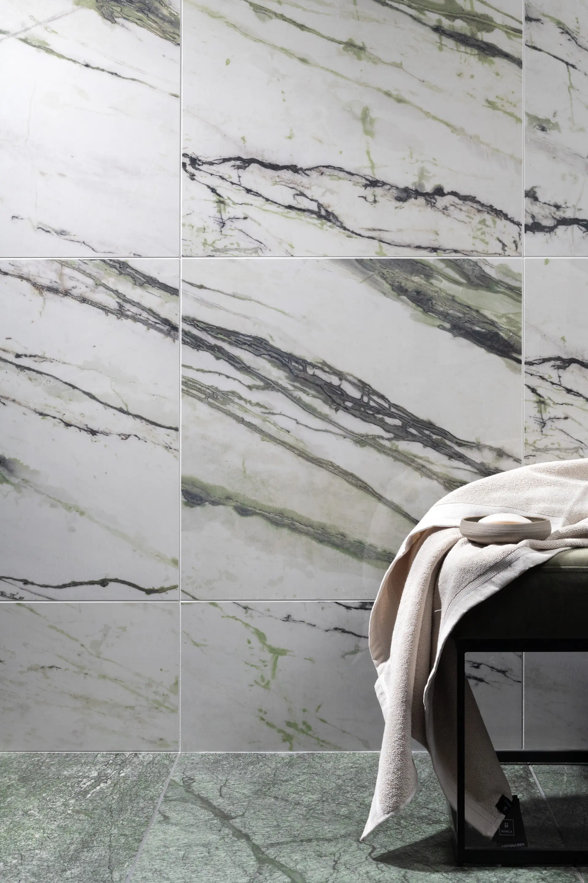 Verde Verde Calacatta Green polerad 60x60 sågad
