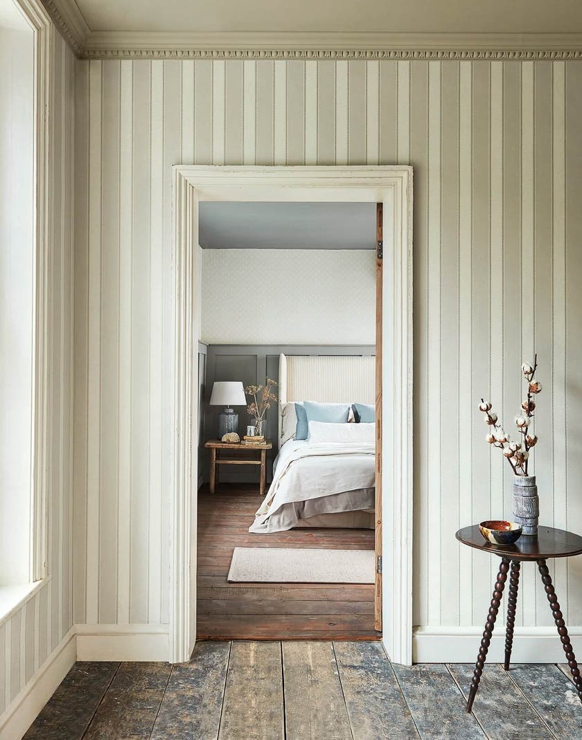 Sanderson - Sonning Stripe Silver Gre Littlemore Wallpapers