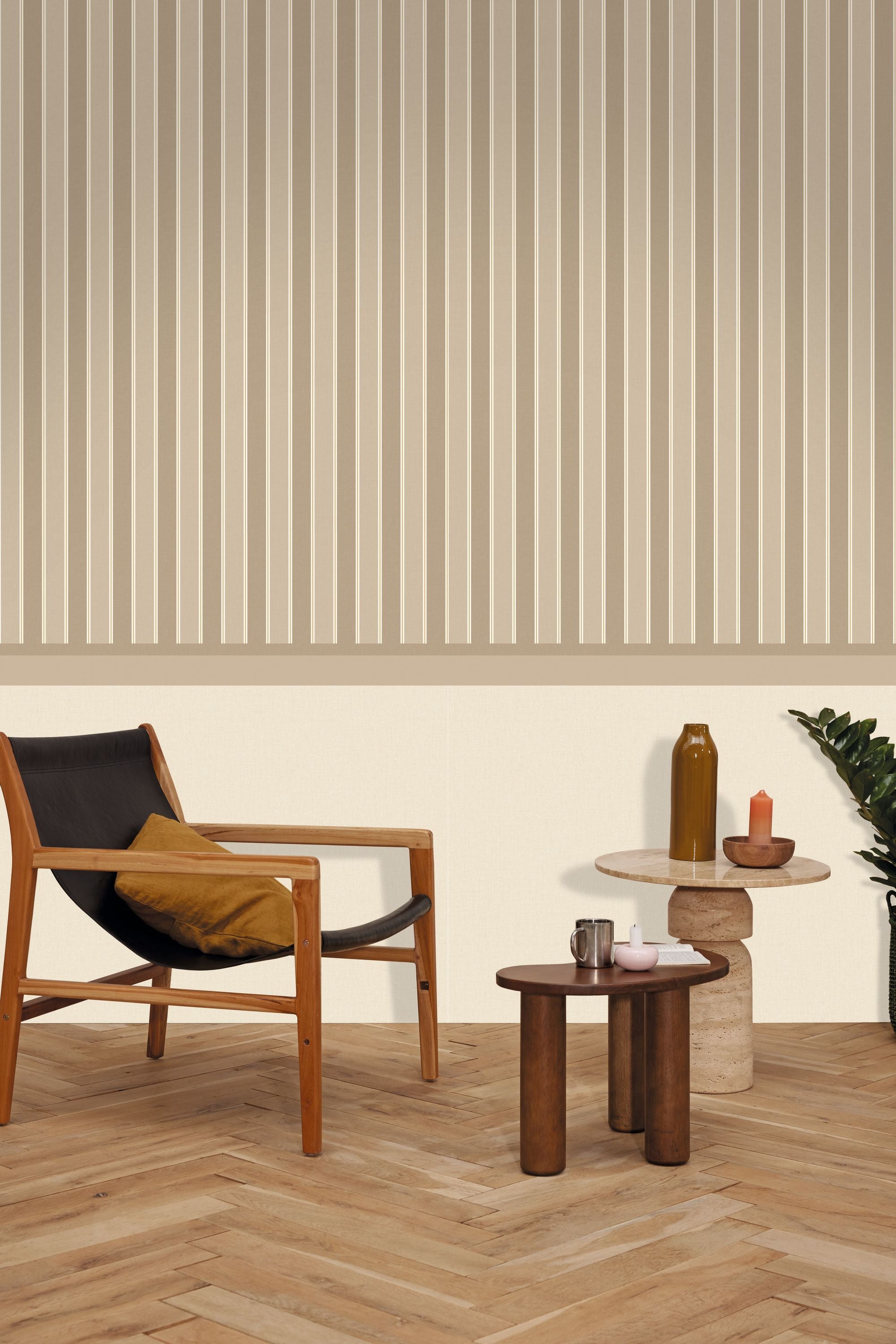 Caselio - Classic Border Taupe