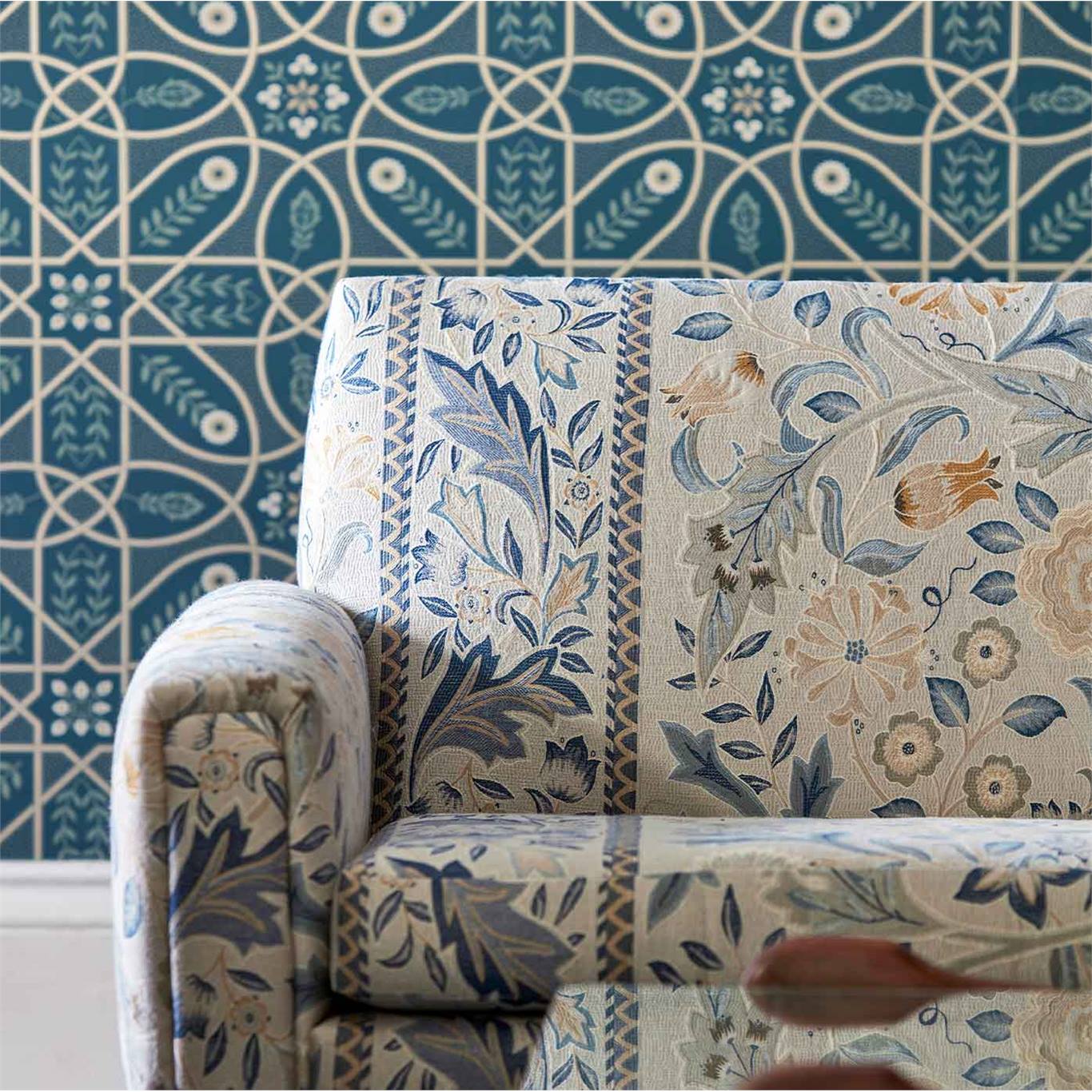 Morris & Co - Brophy Trellis Deep Teal Melsetter Wallpapers