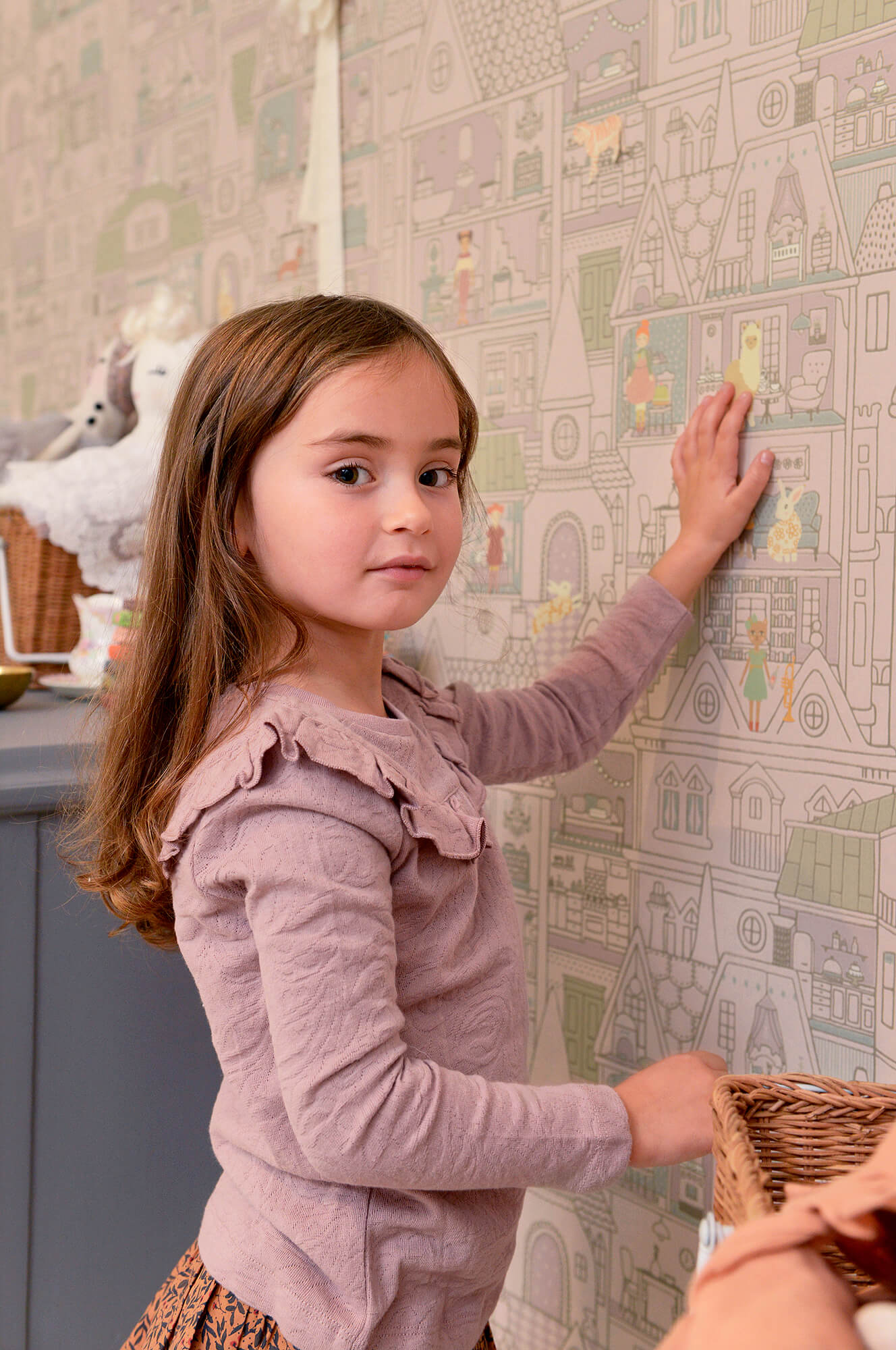 Majvillan - Dollhouse Poetry