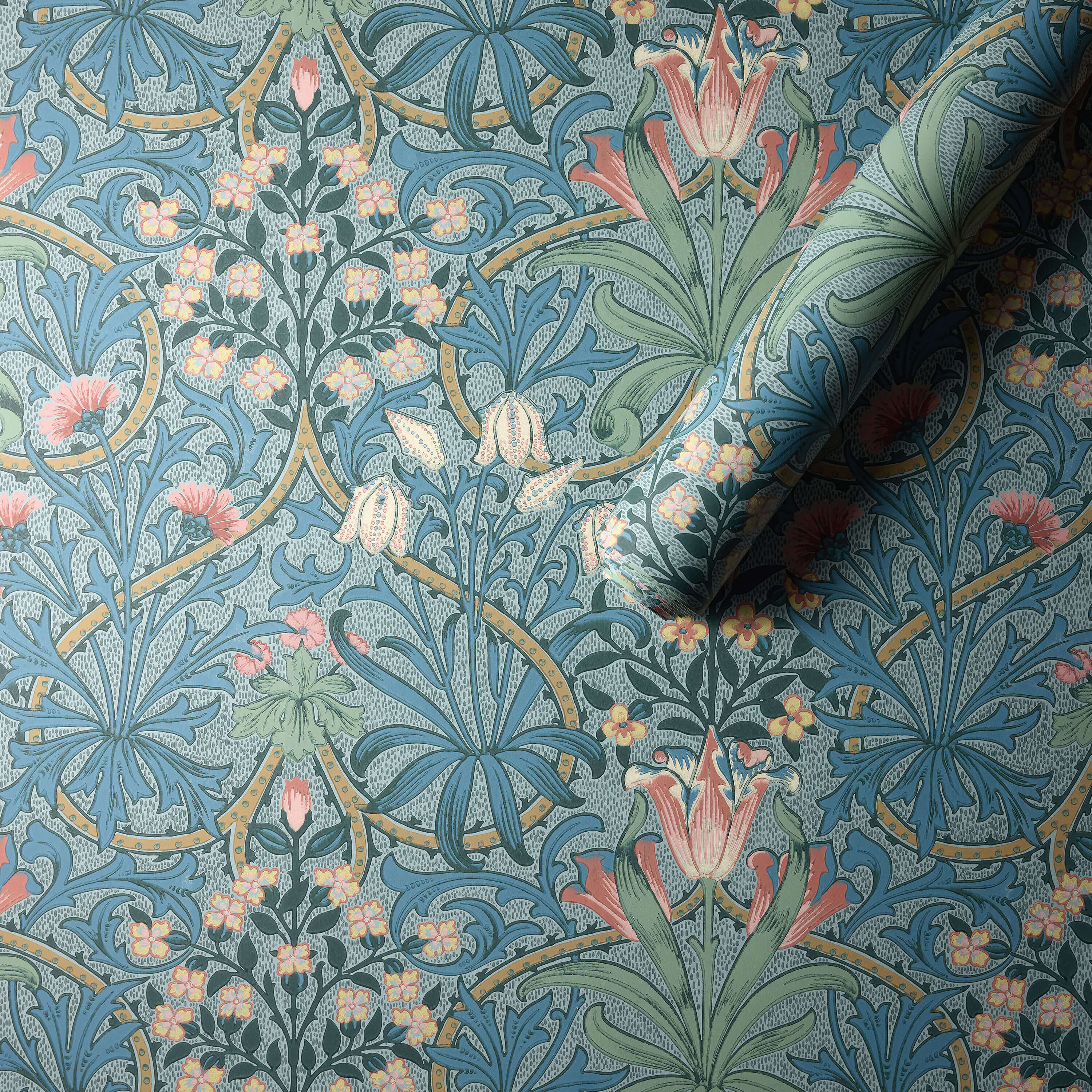 Morris & Co - Woodland Weeds Rose/Woad