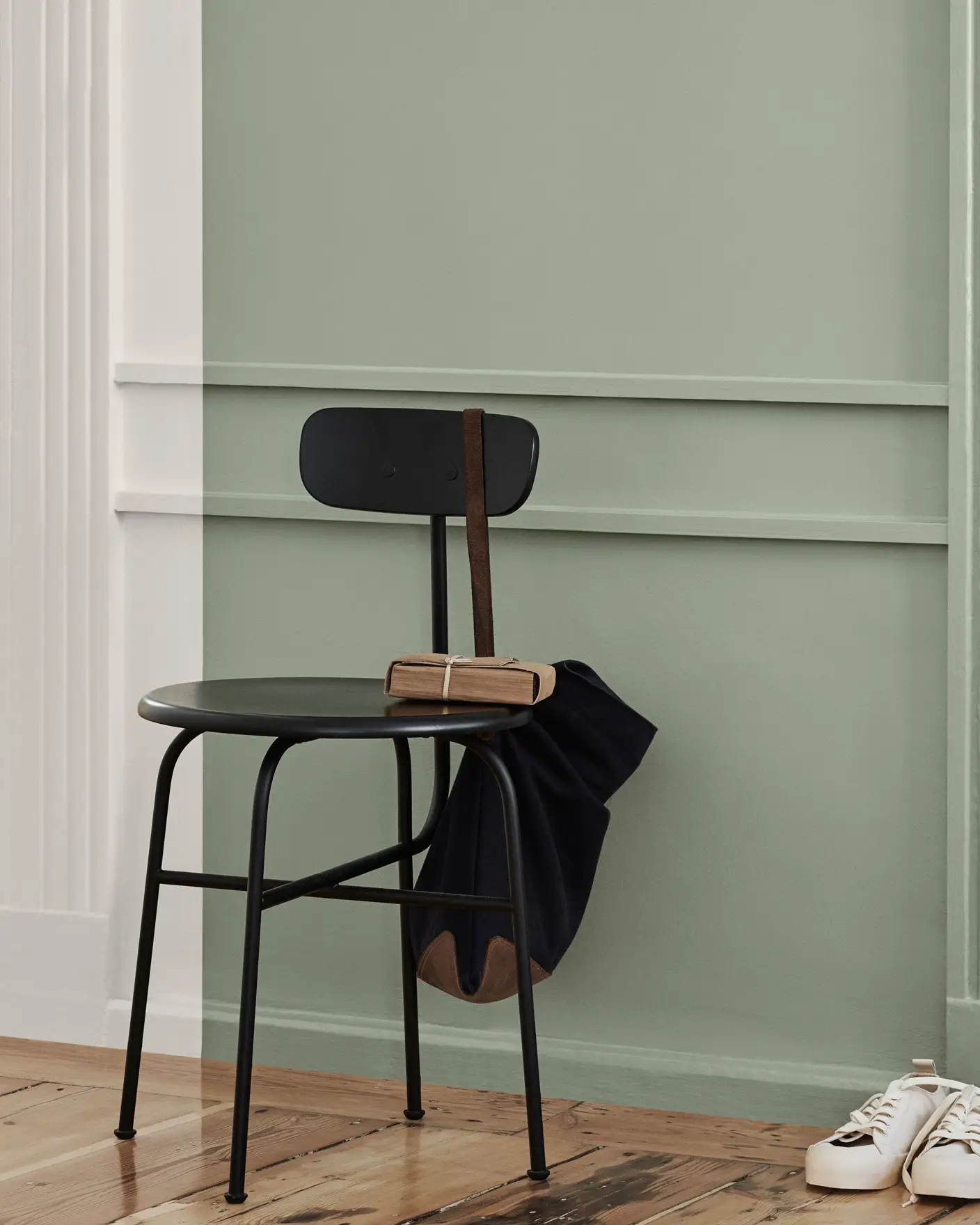 Treasure 7628 - Jotun Lady Pure Color 10L