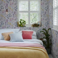 Laura Ashley vol. 1