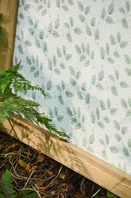 Sanderson - Tomato Leaf Wedgwood Country Woodland Wallcove