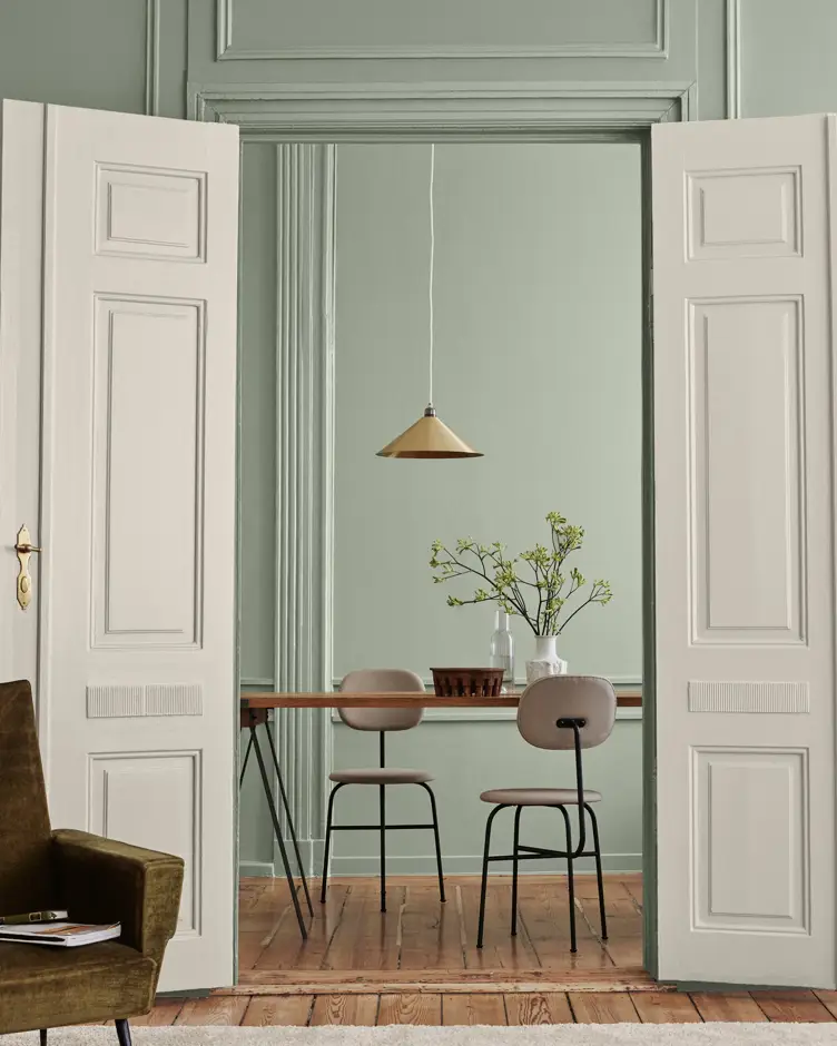 Antique Green 7629 - Jotun Lady Pure Color 10L