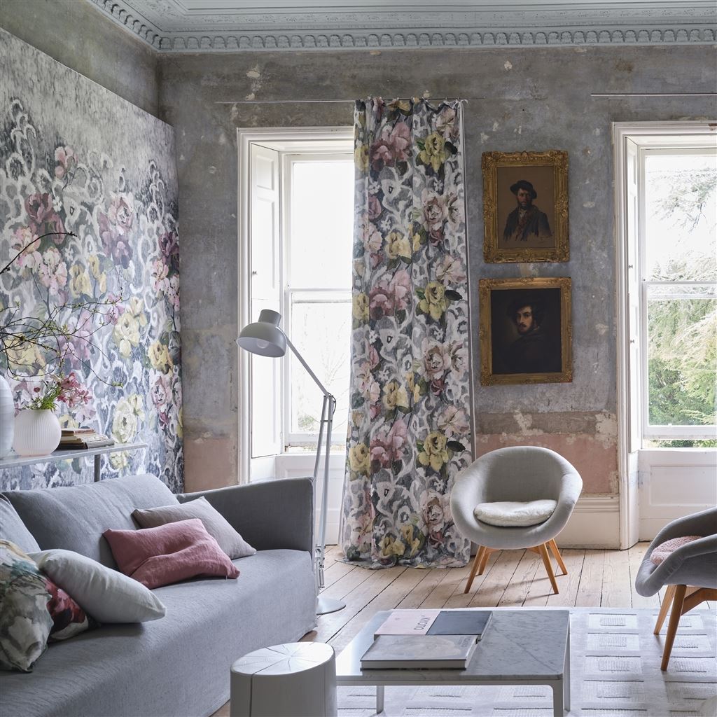 Designers Guild - Tapestry Flower Tapestry Flower
