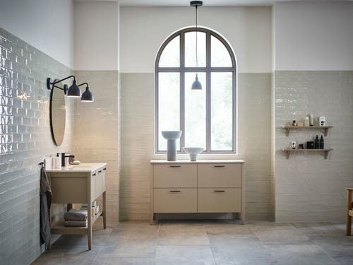 Bretagne Ljusgrå blank 7,5x30