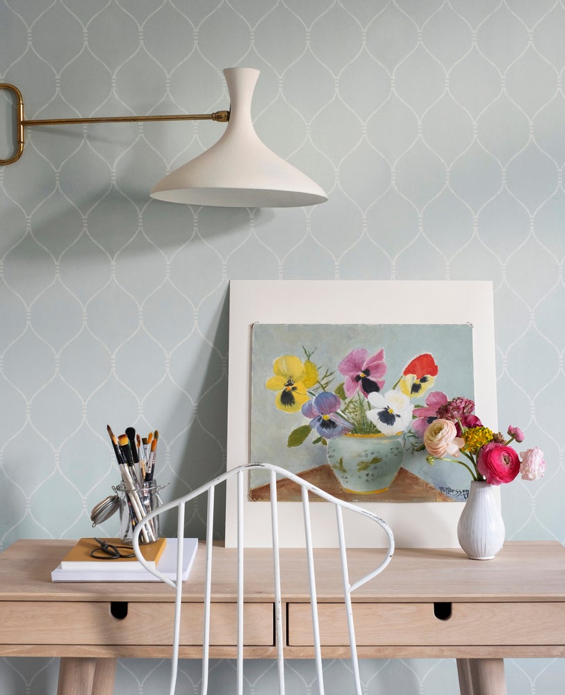 Espalier - Eggshell Blue White