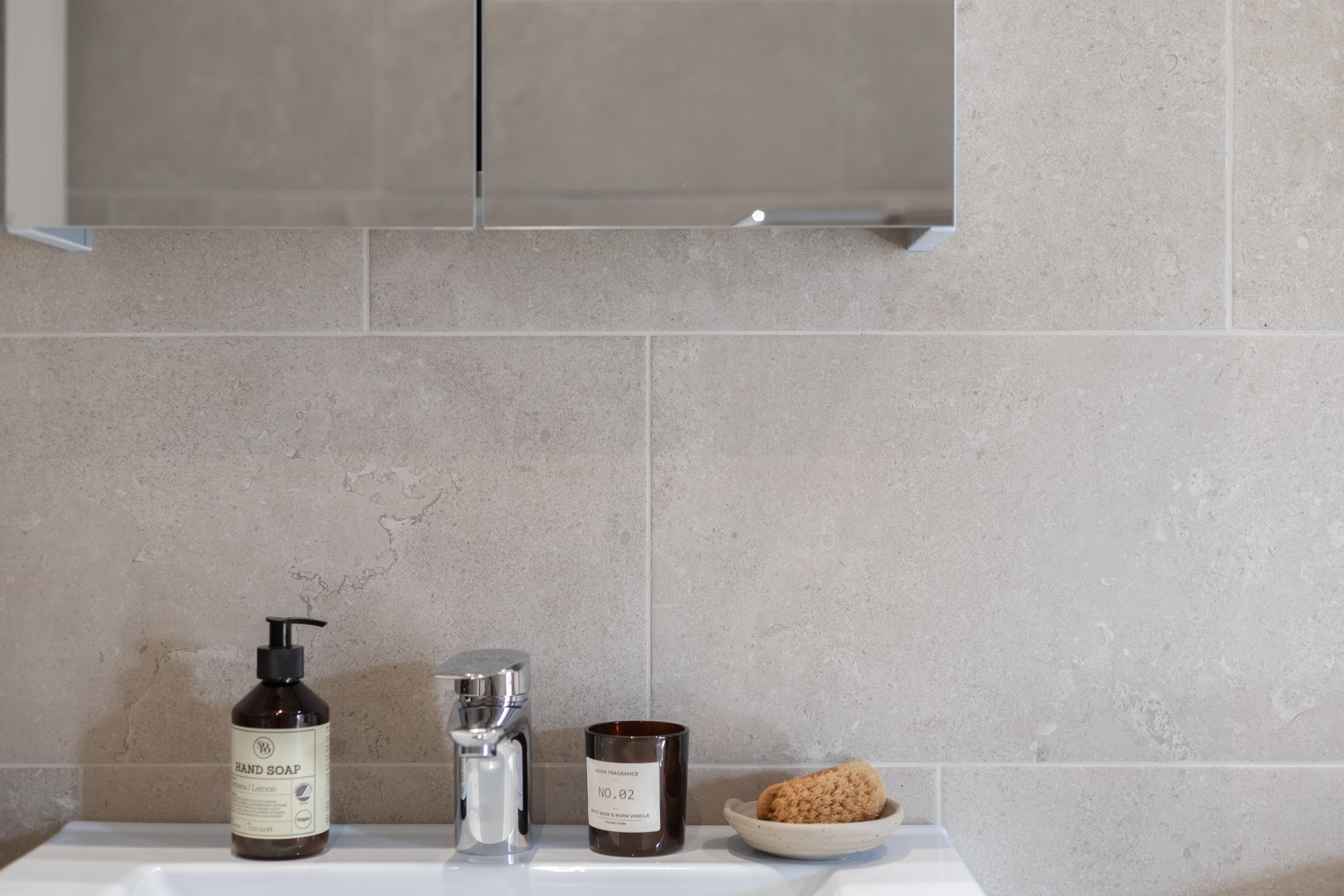 Hemse Grå 30x60 pressad