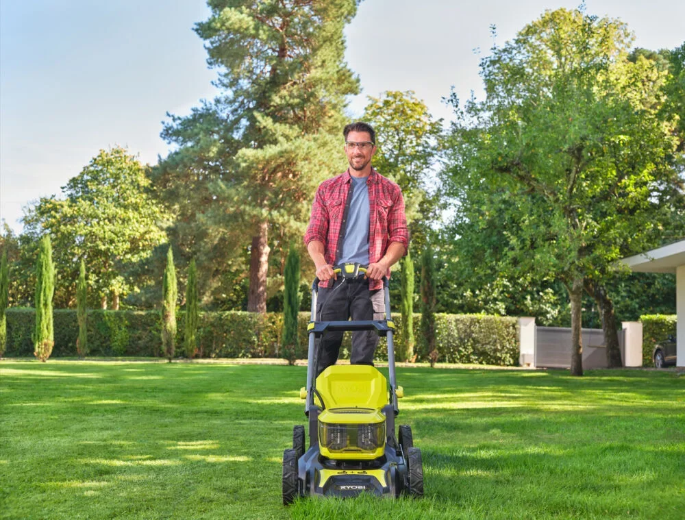 Gräsklippare RYOBI RY18LMX46A-250
