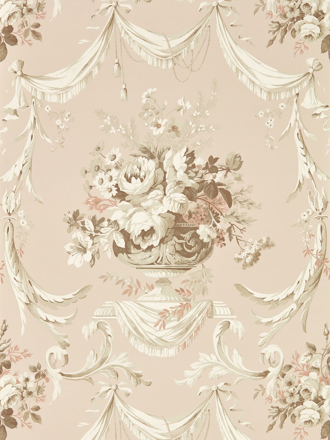 Sanderson - Andromeda`s Cup Putty Sanderson x Giles Deacon