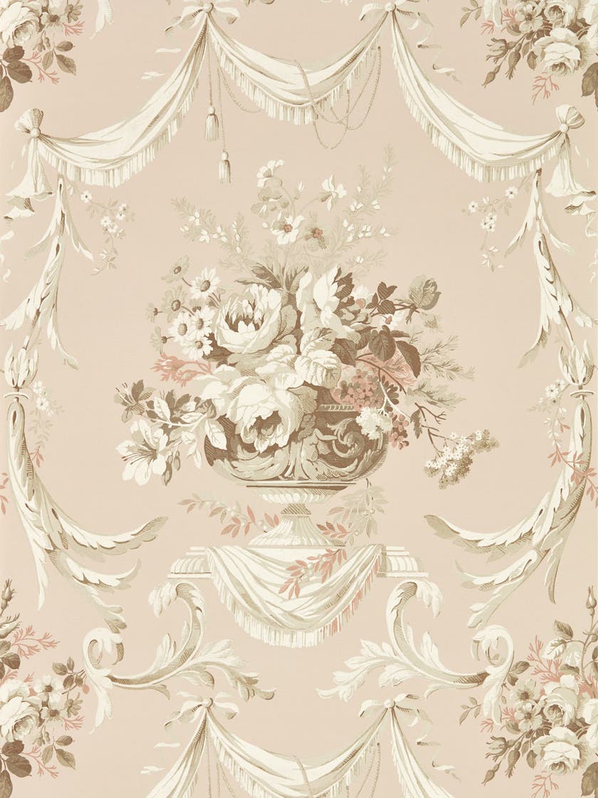 Sanderson - Andromeda`s Cup Putty Sanderson x Giles Deacon