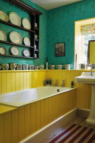 Morris & Co - Bird & Anemone Olive/Turq Queen Square Wallpapers