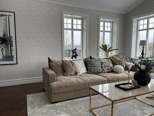 Fiona - Damask