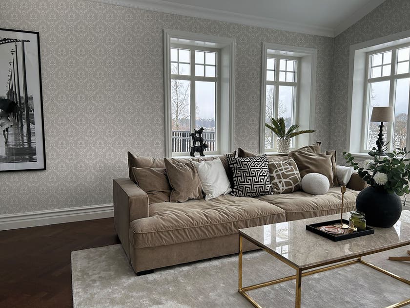 Fiona - Damask