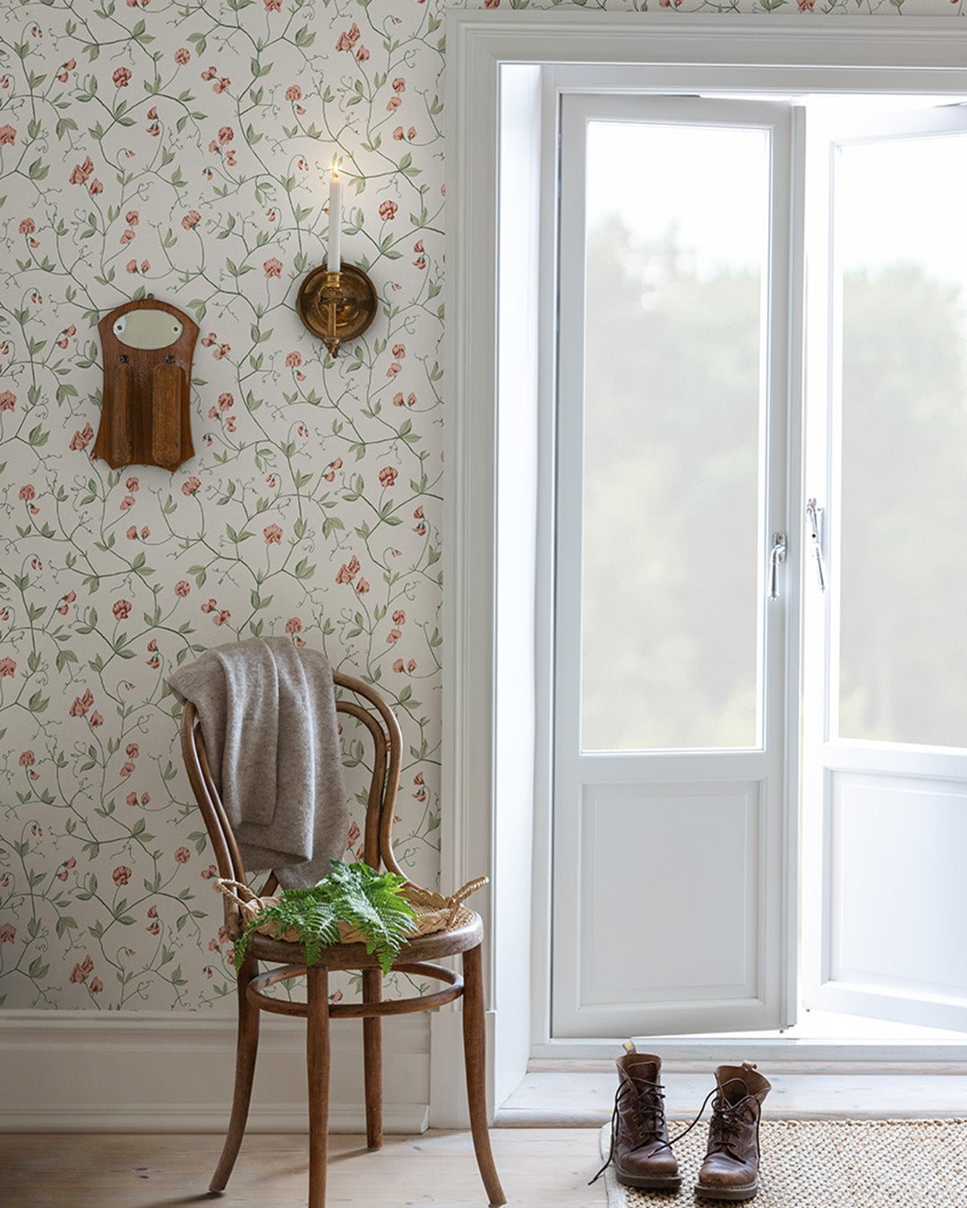 Midbec Tapeter - Juliet