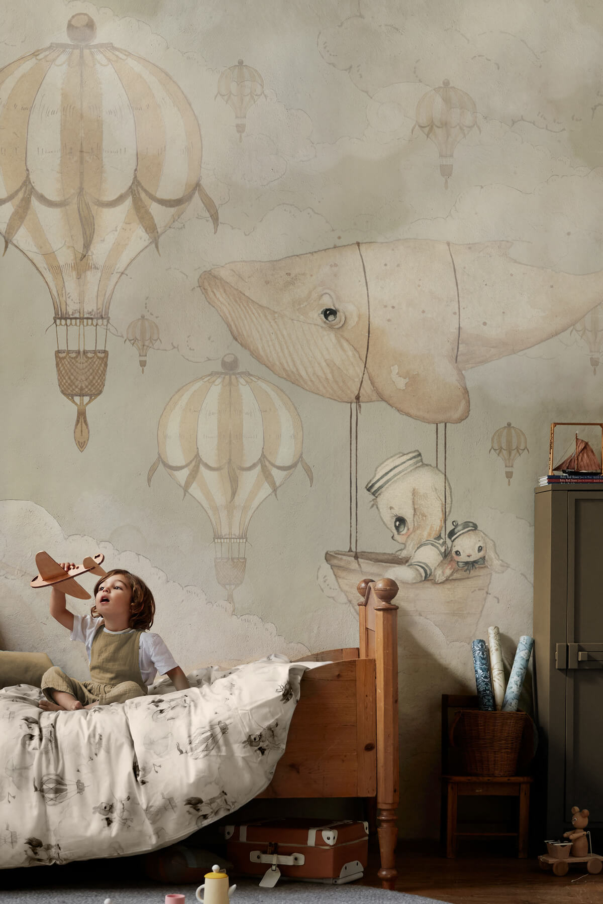 Flying Whale Warm Grey MM-2306