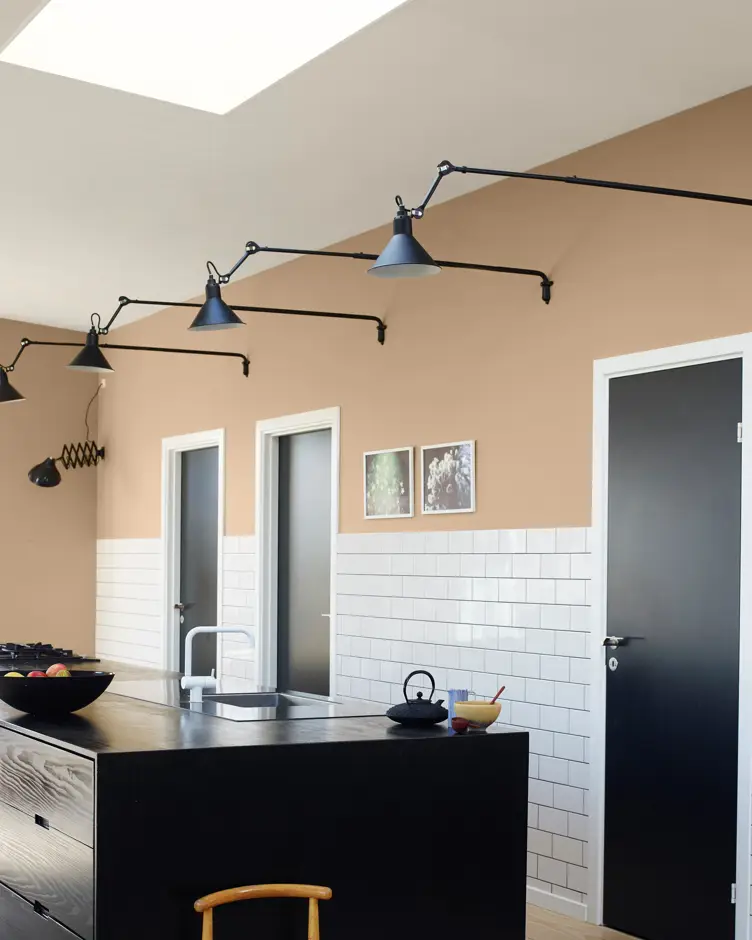 Cashmere 10683 - Jotun Lady Pure Color