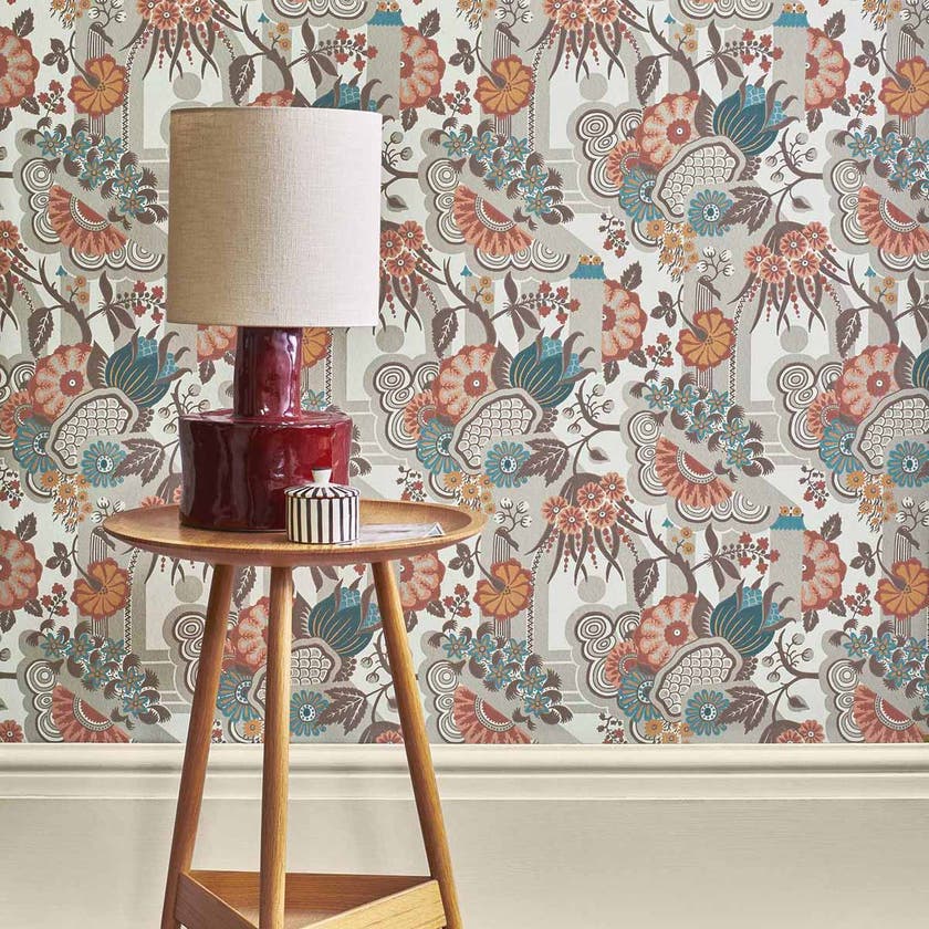 Carma - Pineapple Garden apricot V&A Decorative Papers 2