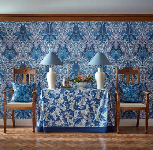 Morris & Co - Spring Thicket Indigo/Lil Bedford Park Wallpapers