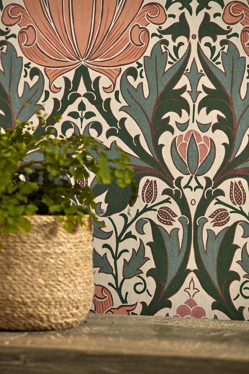 Morris & Co - Helena Peach/Teal Morris and Friends Wallpa