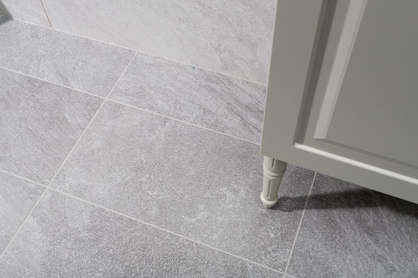 Klint Grey 30x60 såg
