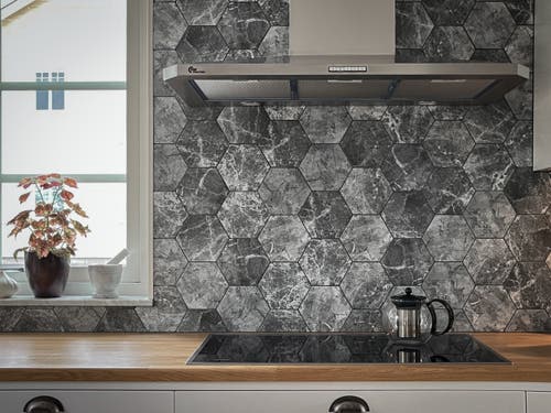 Marriott Marquina hex 14x16,3