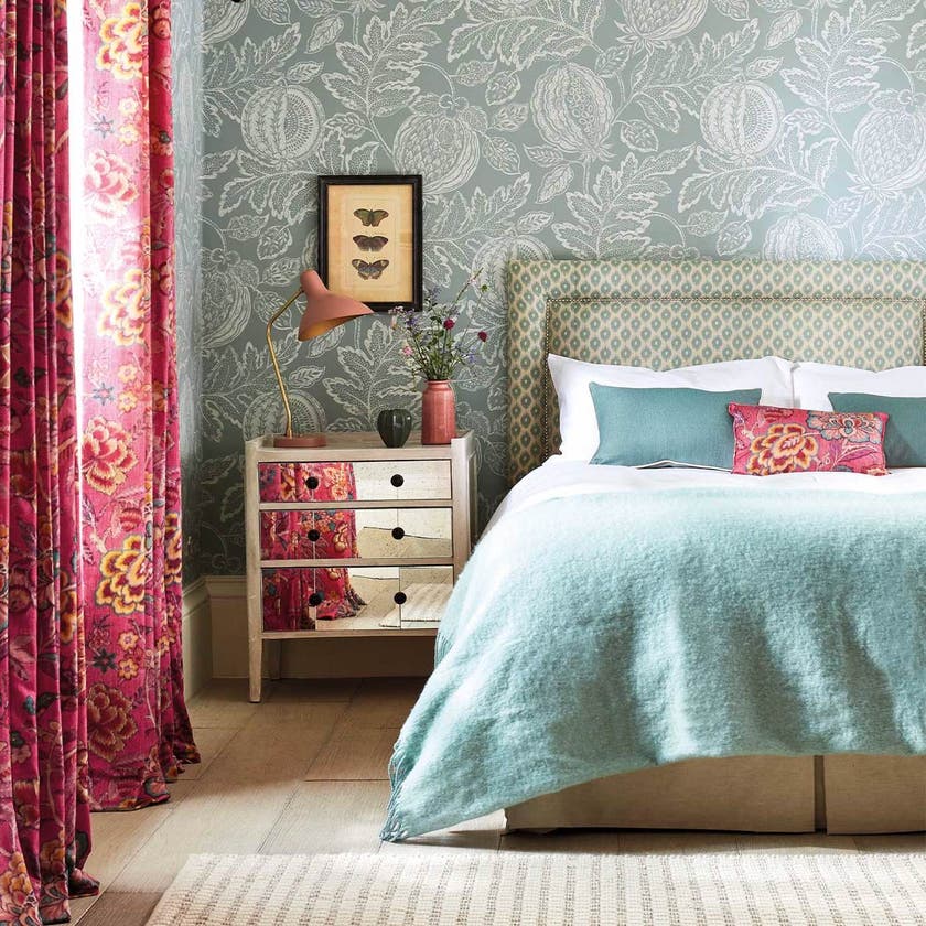 Sanderson - Cantaloupe English Grey Caspian Wallpapers