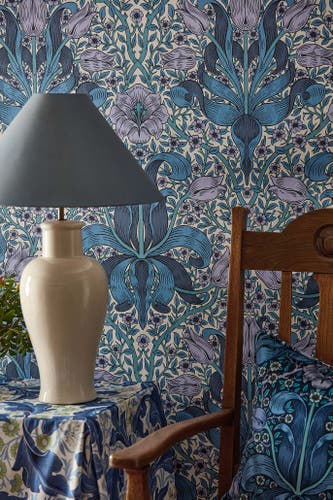 Morris & Co - Spring Thicket Indigo/Lil Bedford Park Wallpapers