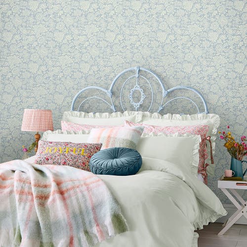Laura Ashley vol. 3