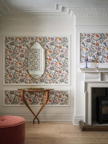 Osborne & Little - Puzzlewood Blossom