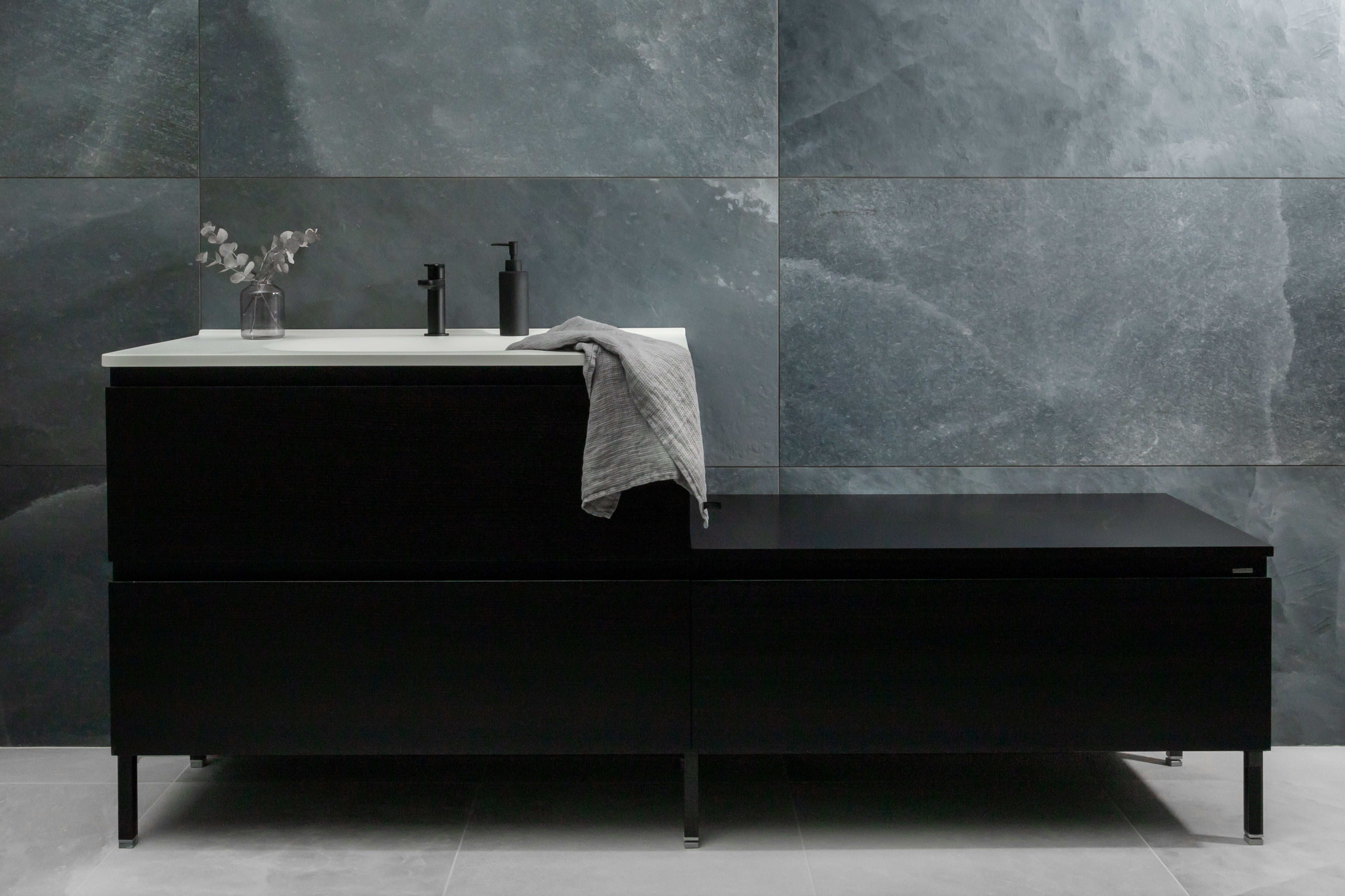 Salt Black 60x120 såg