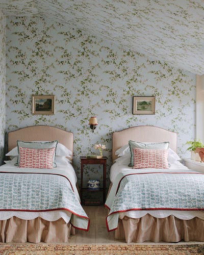 Colefax and Fowler - Fuchsia Old Blue
